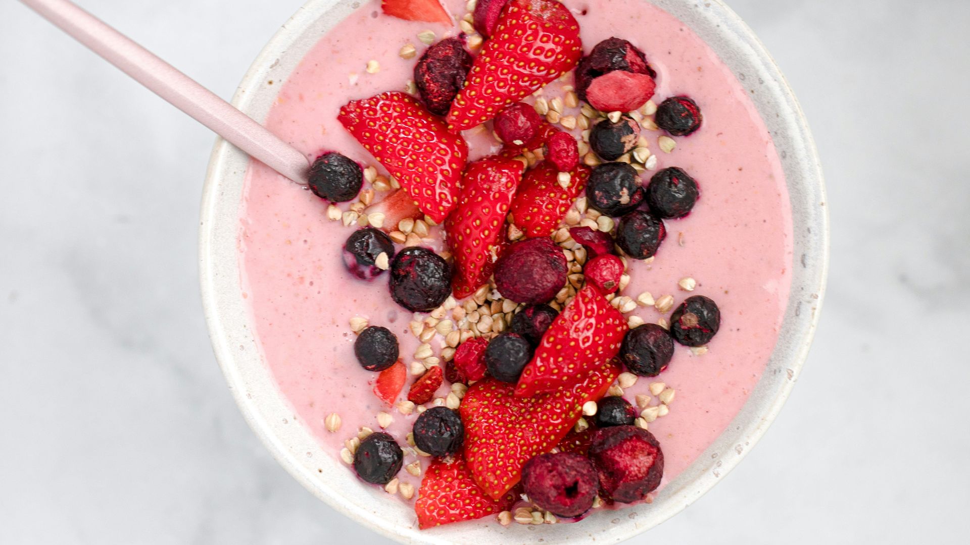 10. Smoothie bowls aux purées de fruits