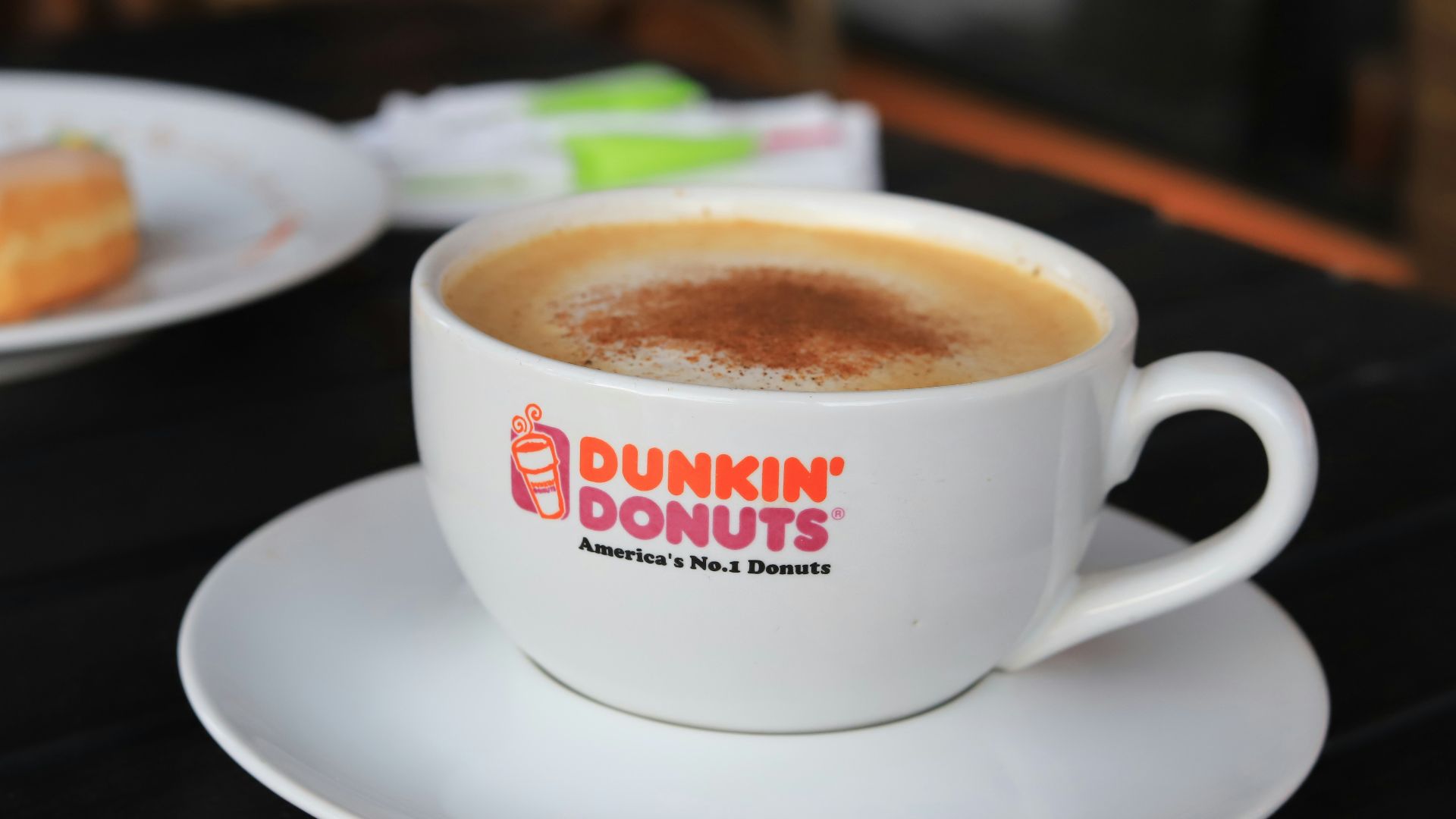 8. Dunkin'