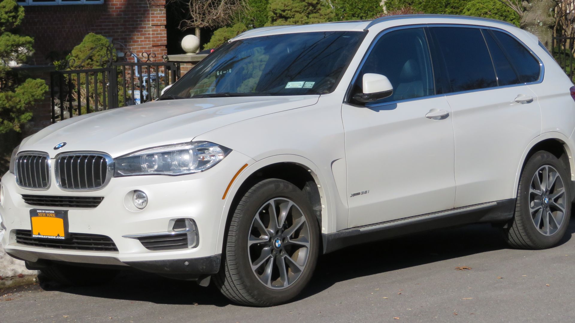 10. BMW F15 X5 xDrive35i