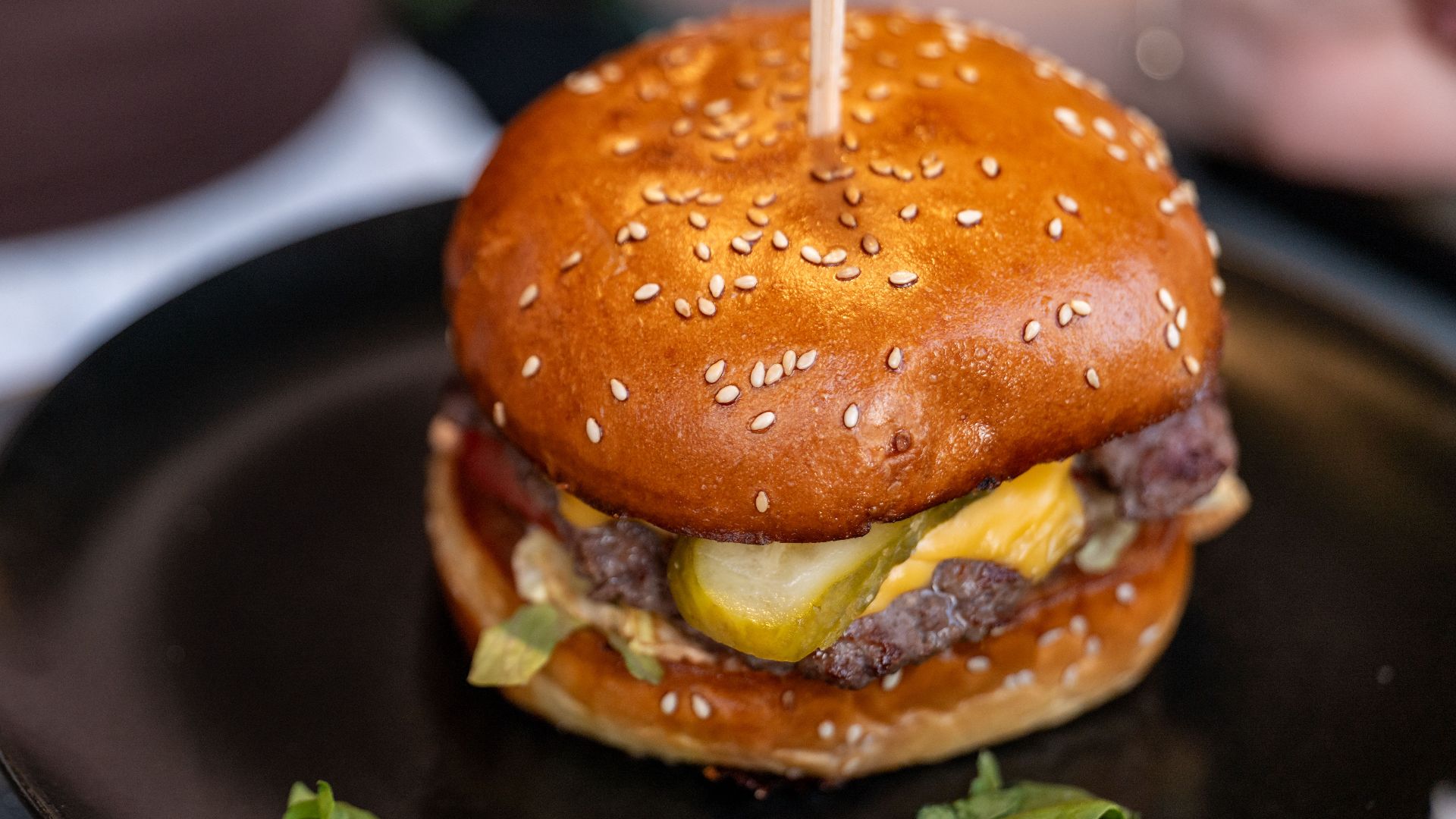 19. Cheeseburger