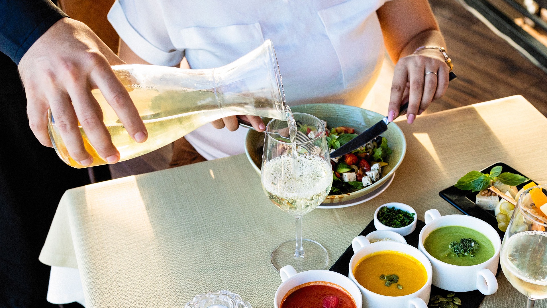 5. Consommer de l'alcool avant ou pendant les repas