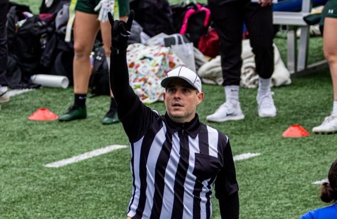 A referee from Quebec represented Canada at the International Junior Cup