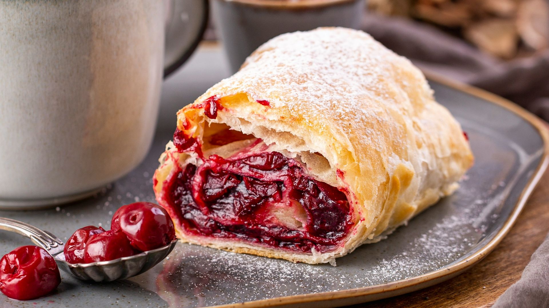 7. Petites tartelettes aux cerises