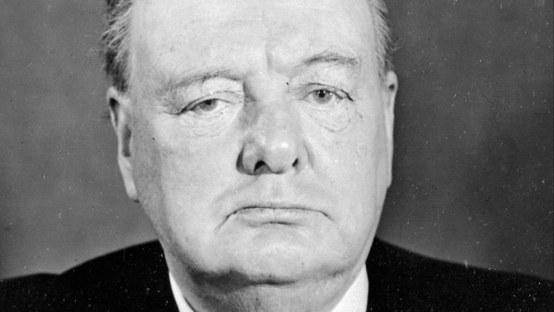 4. Winston Churchill laisse Coventry brûler