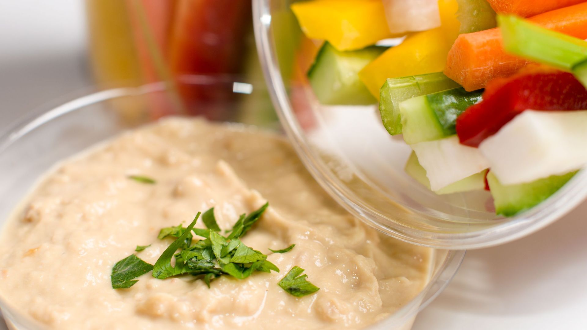 18. Houmous aux lamelles de poivron