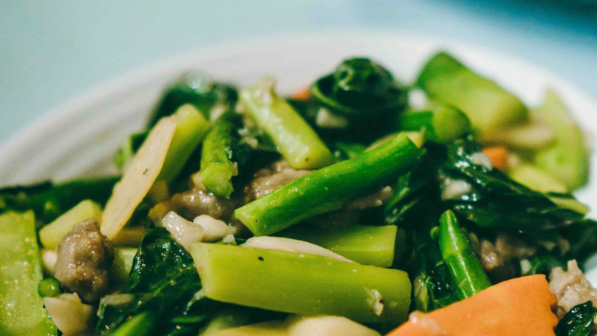 4. Moo Goo Gai Pan