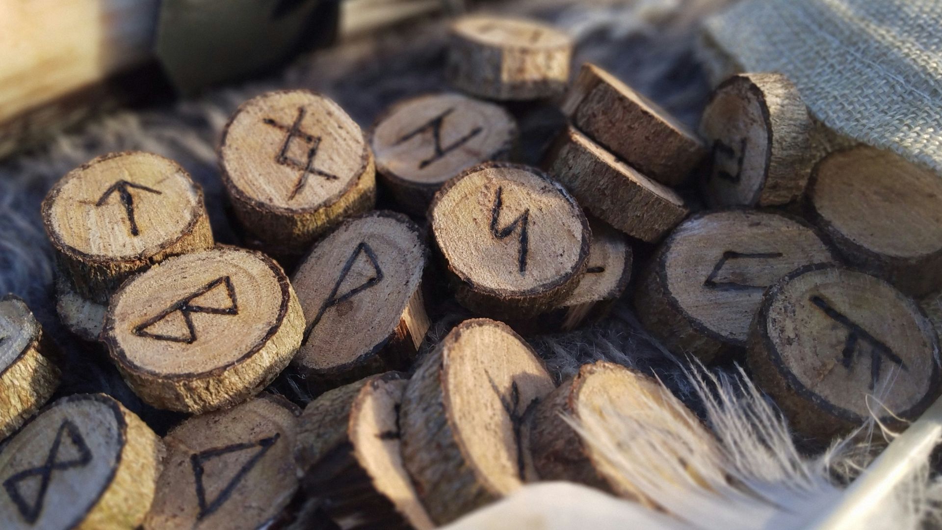 8. L'anneau Draupnir d'Odin