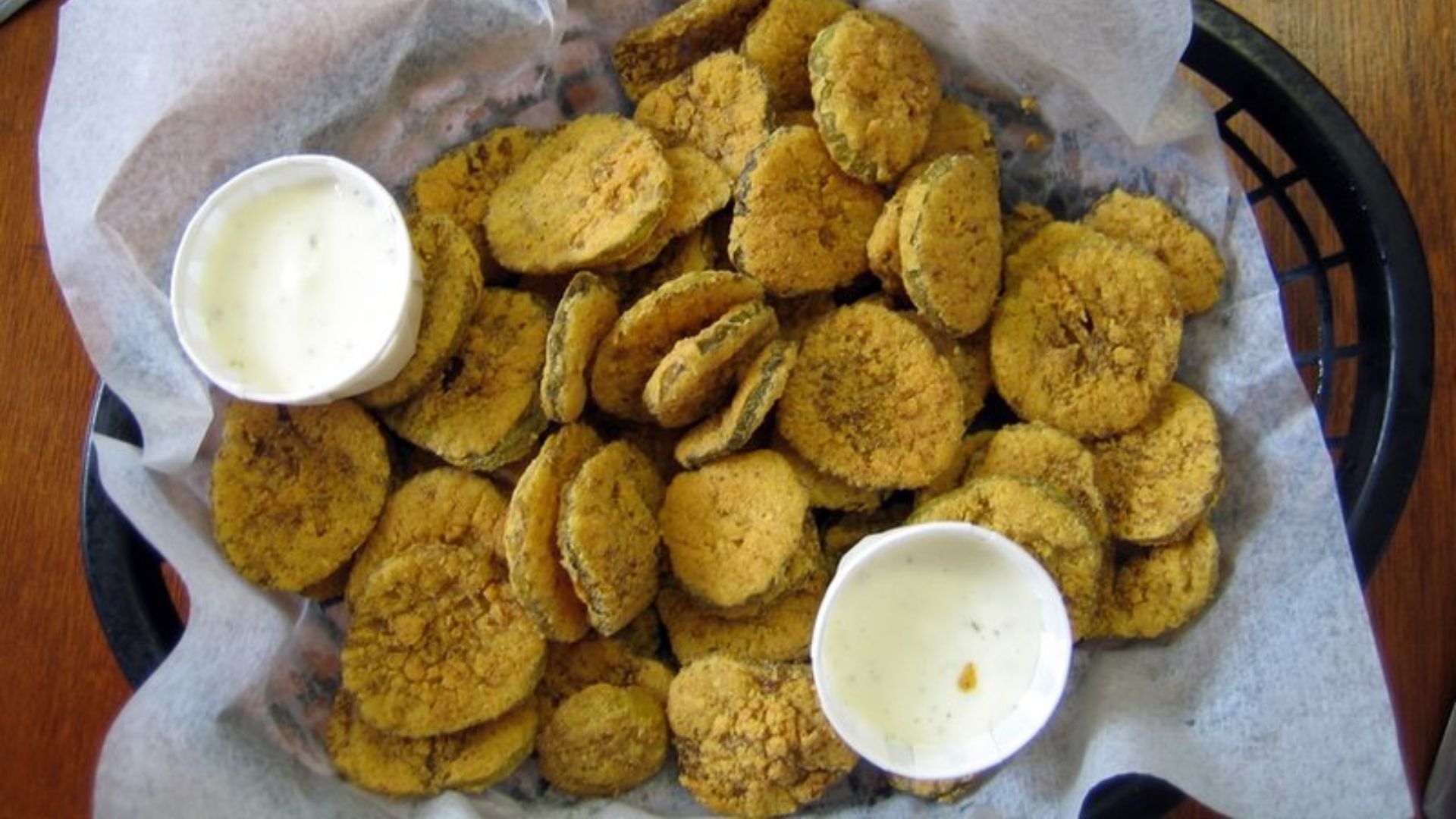 12. Tranches de cornichons frits