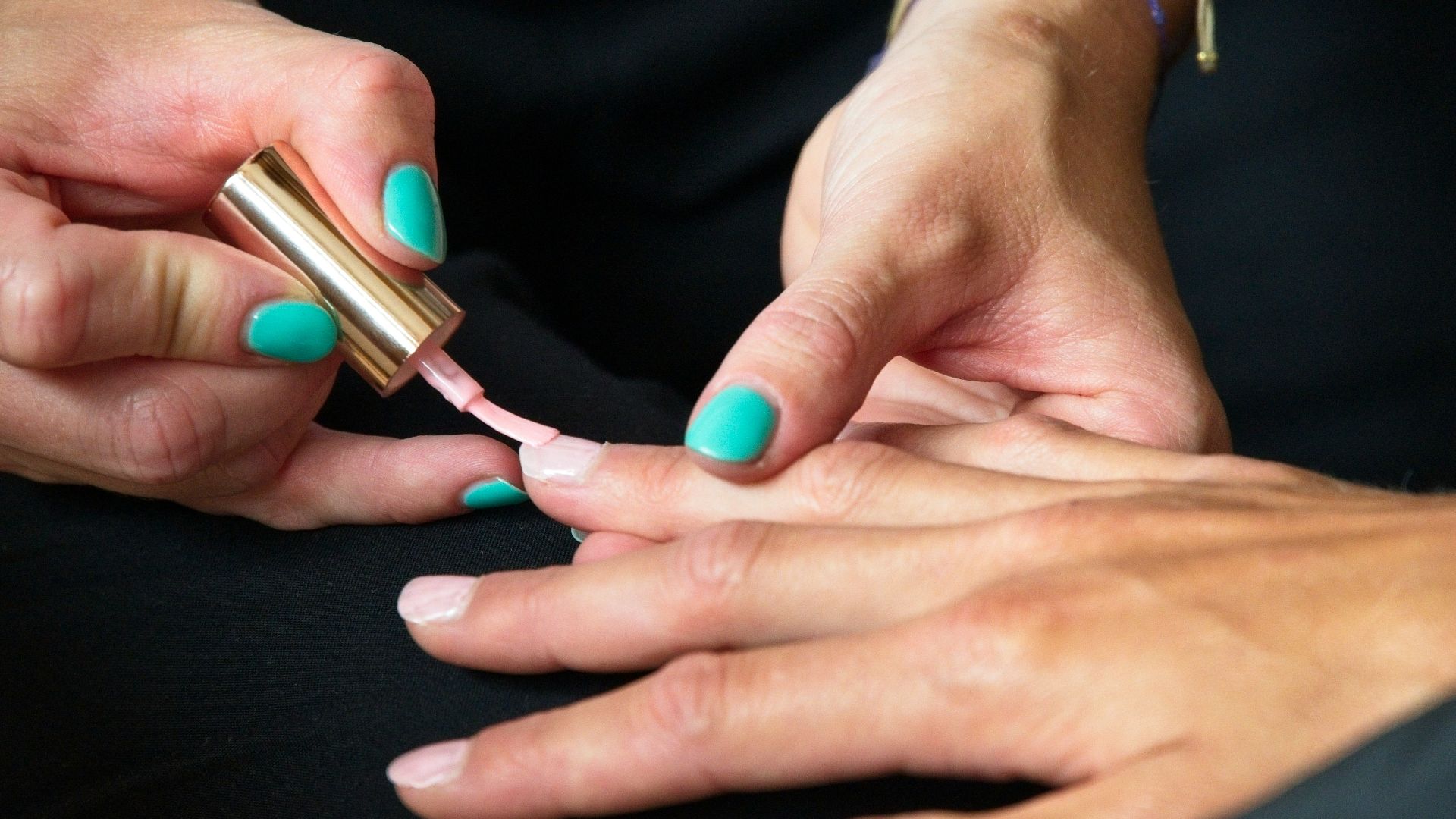 20. Ongles des mains et des pieds