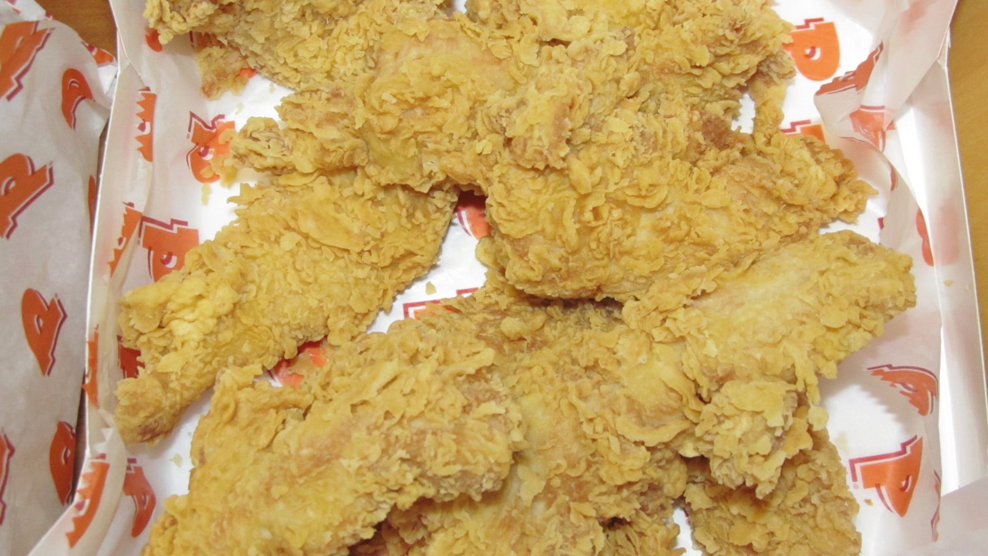 7. Les Tenders de Popeyes