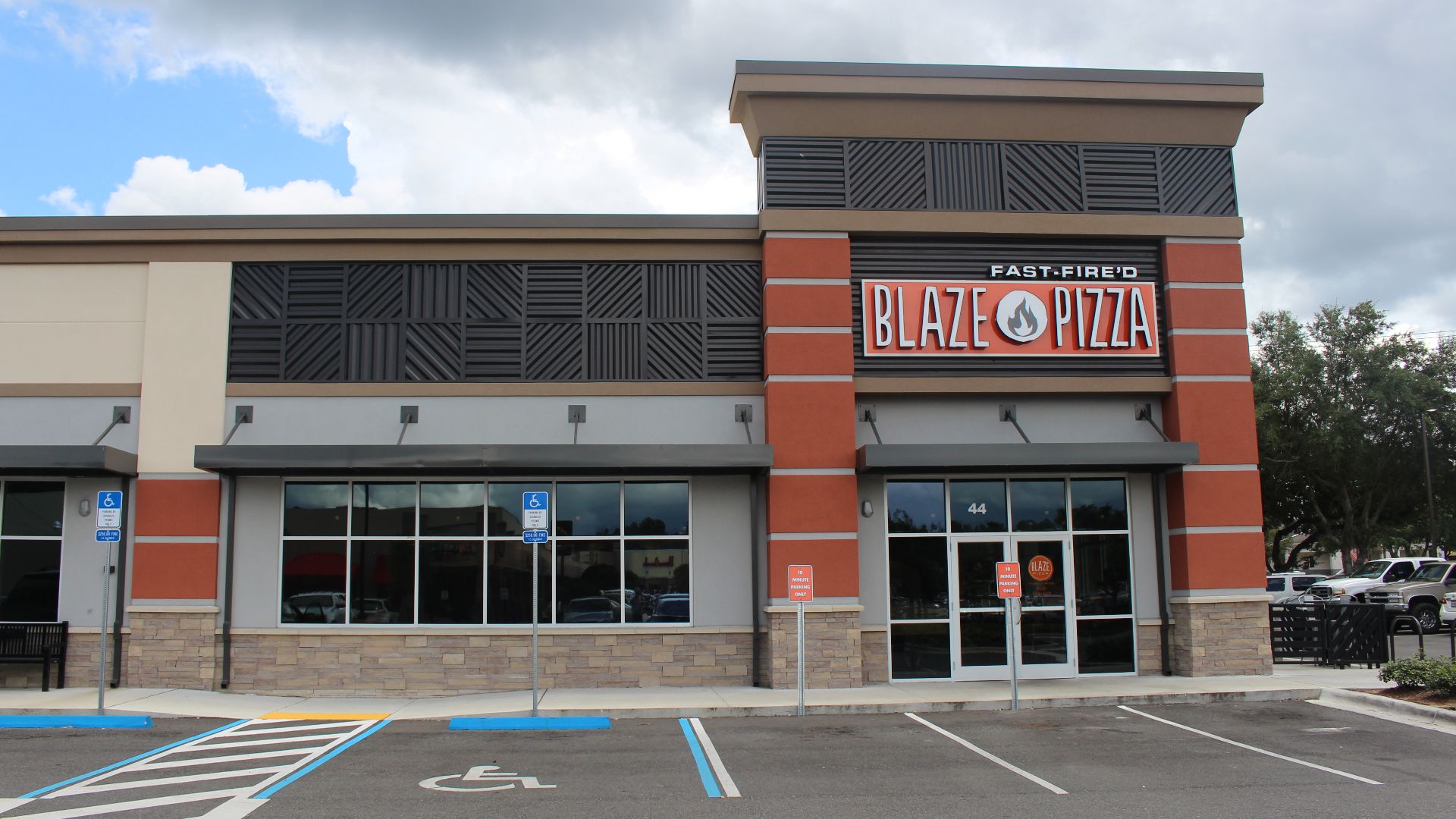 4. Blaze Pizza