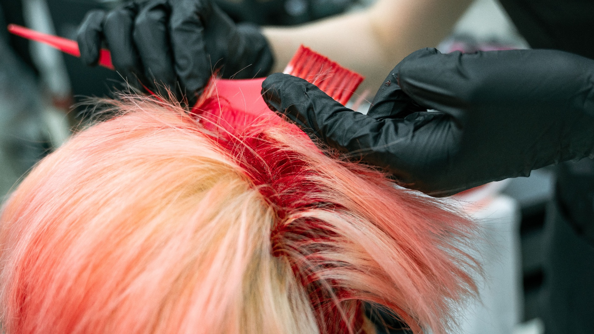 1. Oser une couleur de cheveux totalement inédite
