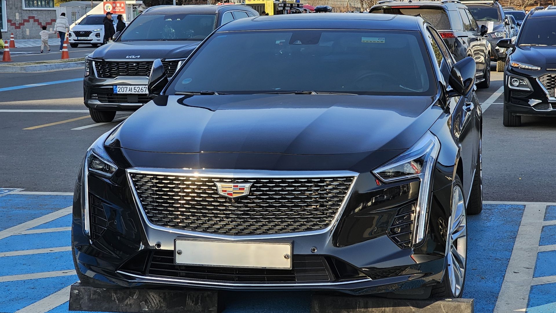 8. CT6 Platinum 2019