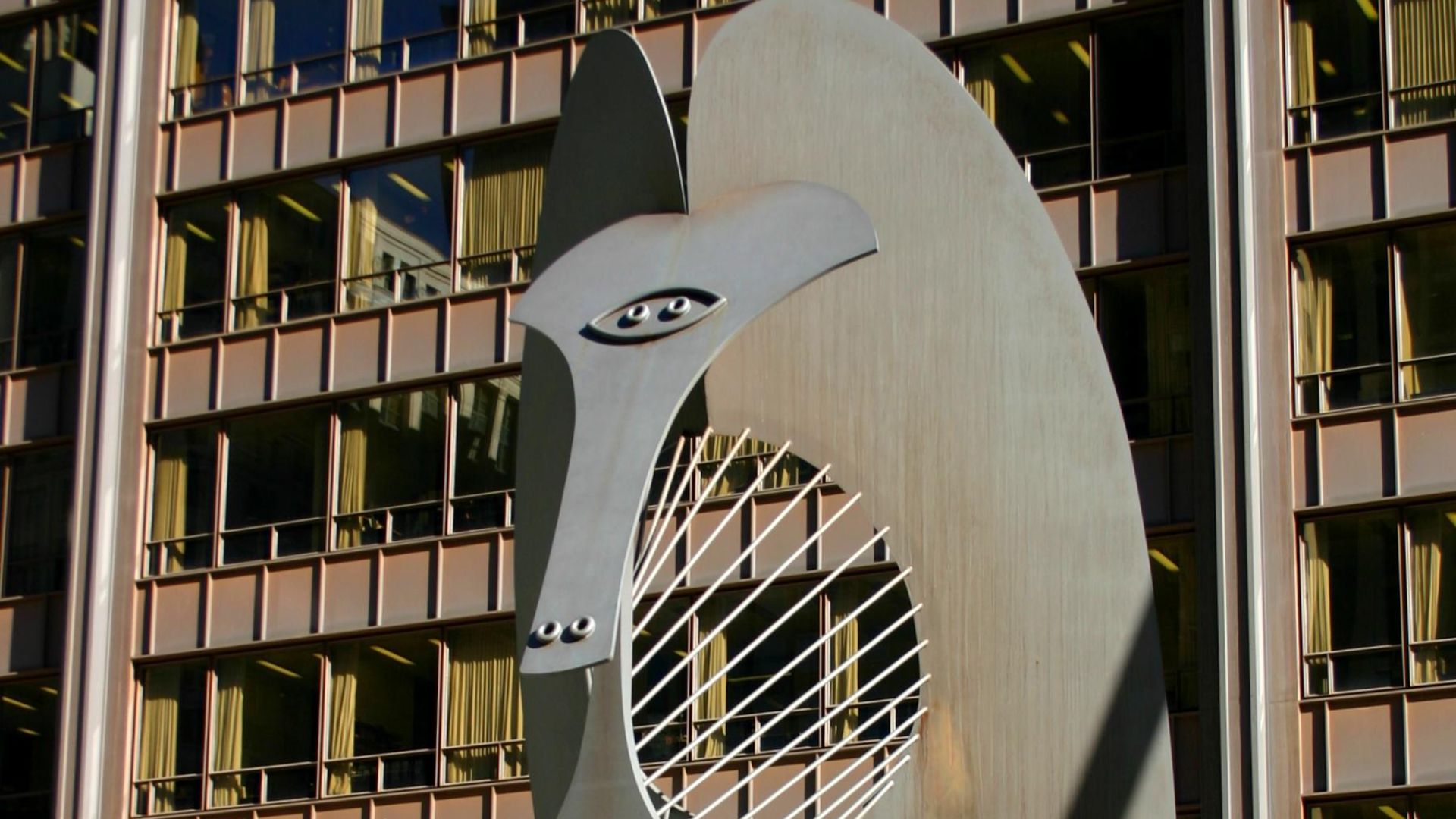 8. Il a révolutionné la conception de la sculpture