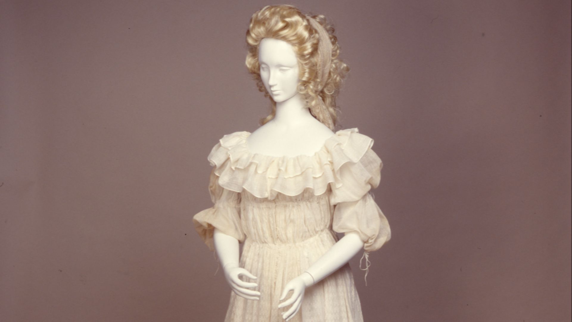 6. La chemise à la reine