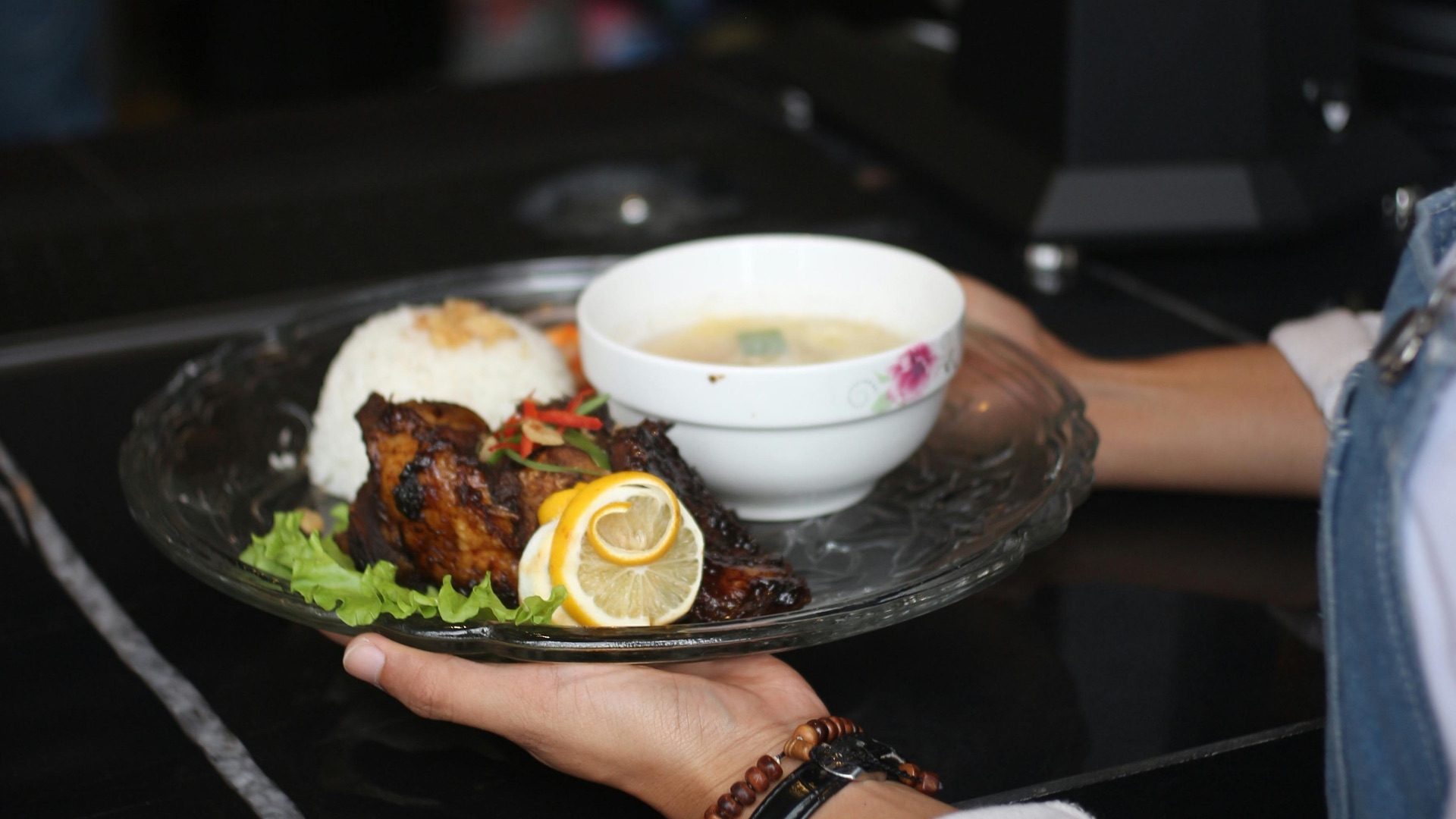 1. L'odeur des plats tout juste cuisinés