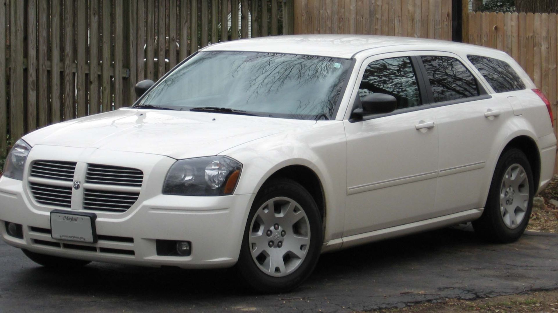 3. Dodge Magnum