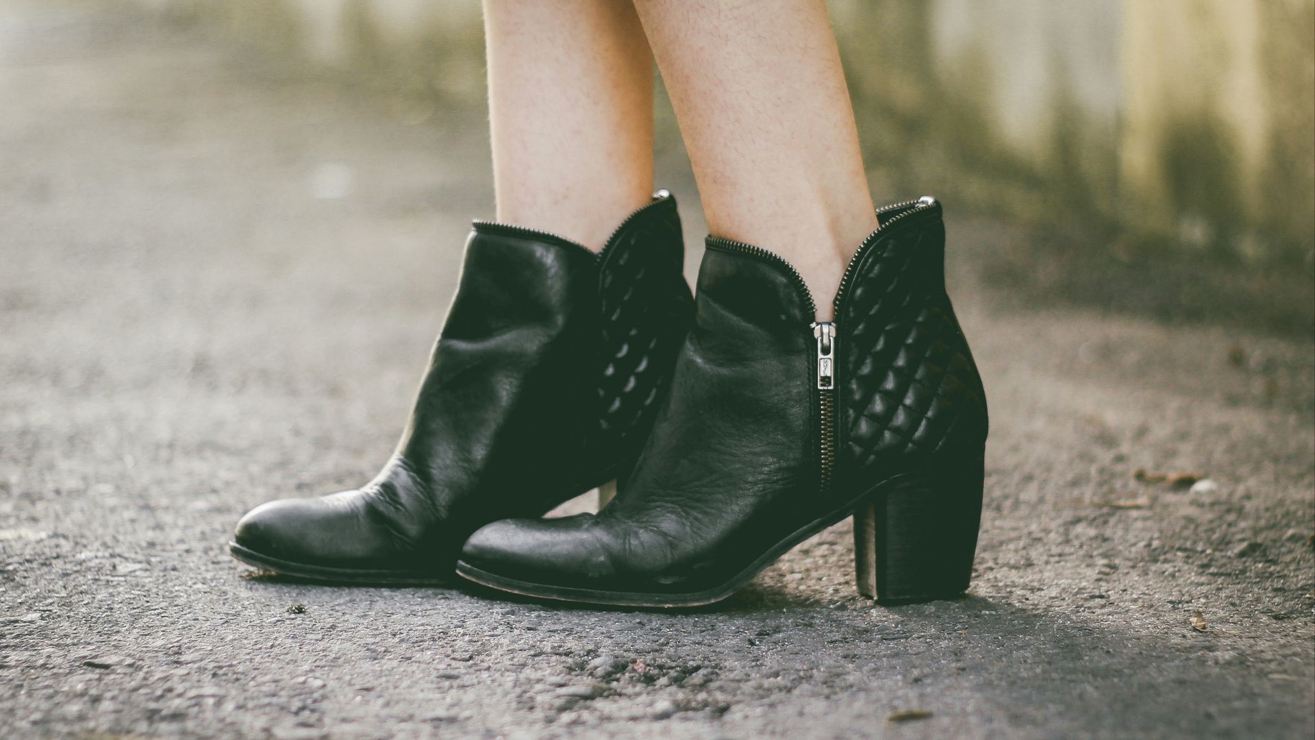 6. Bottines