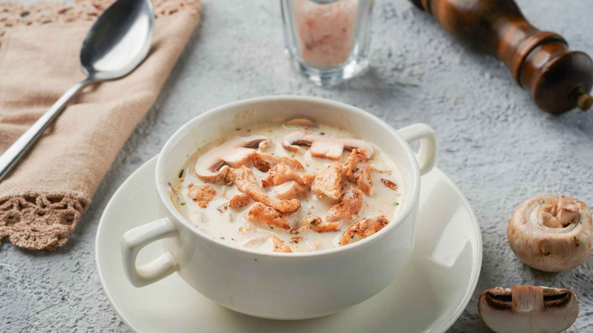14. Soupe au poulet en croûte