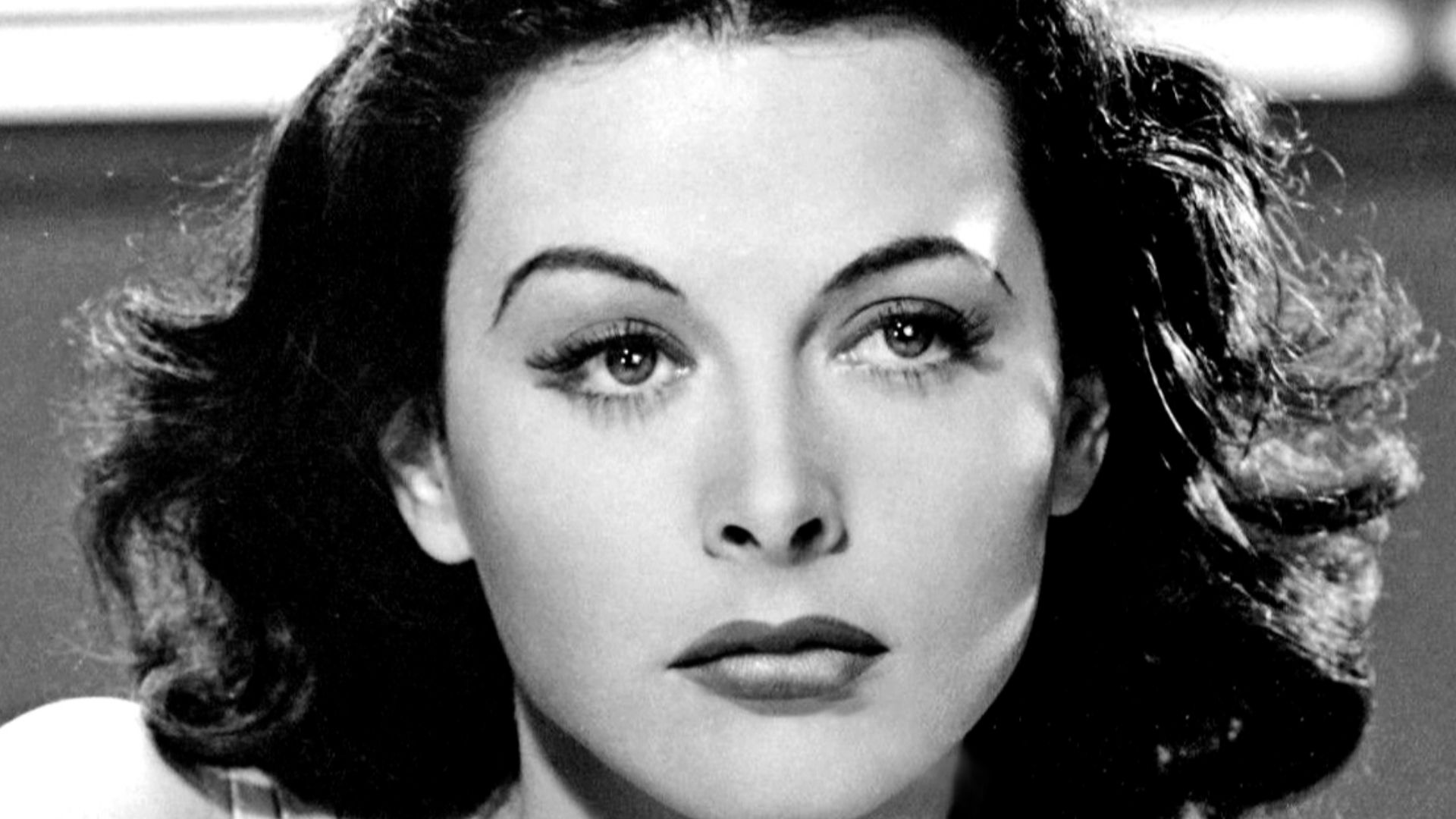 9. Hedy Lamarr et George Antheil contre la bureaucratie militaire