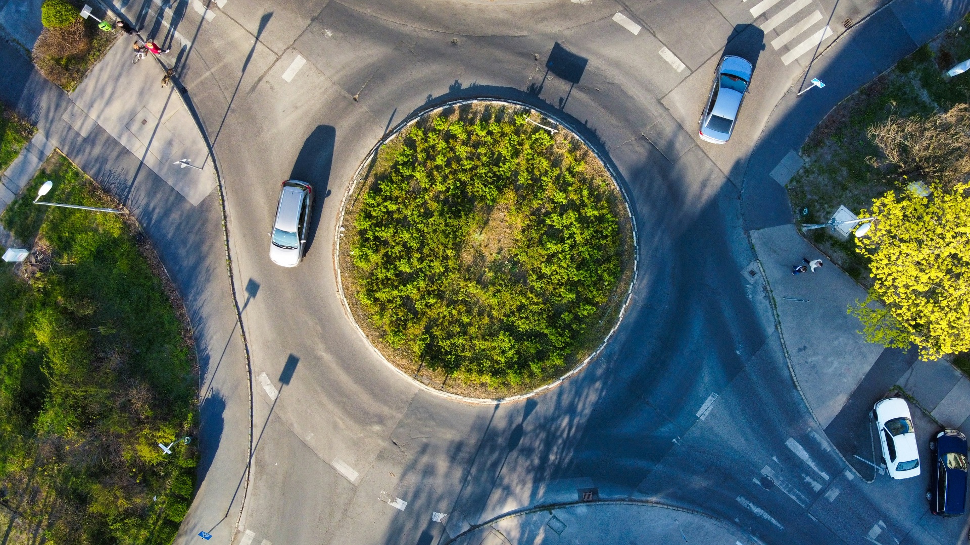 9. Comment circuler dans les ronds-points