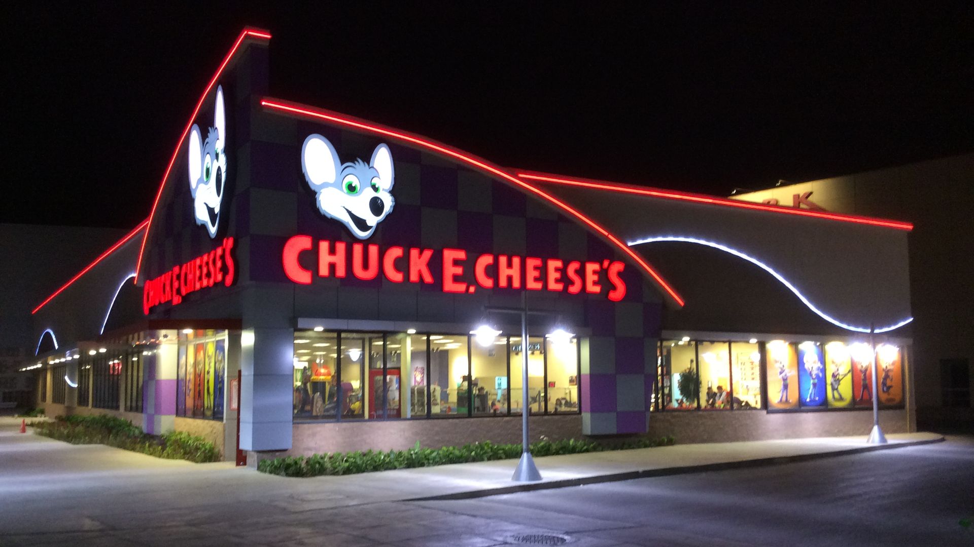 9. Chuck E. Cheese