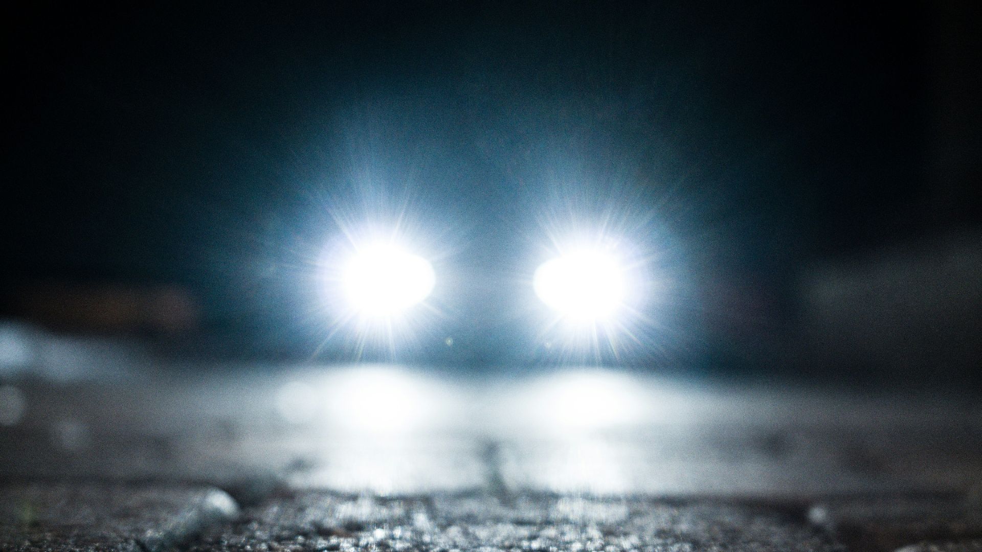2. Remplacement des phares par des phares à LED