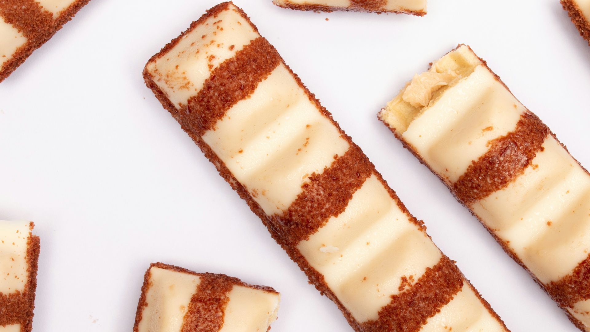 1. Le plaisir croustillant du Kinder Bueno