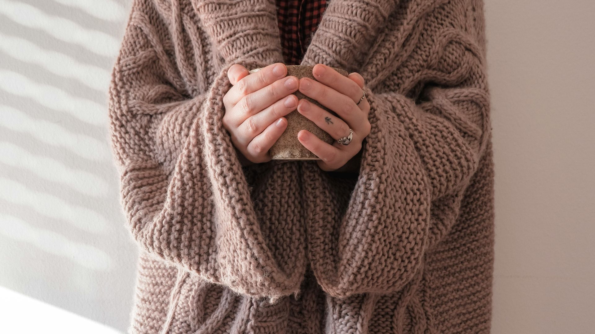 2. Cardigans épais