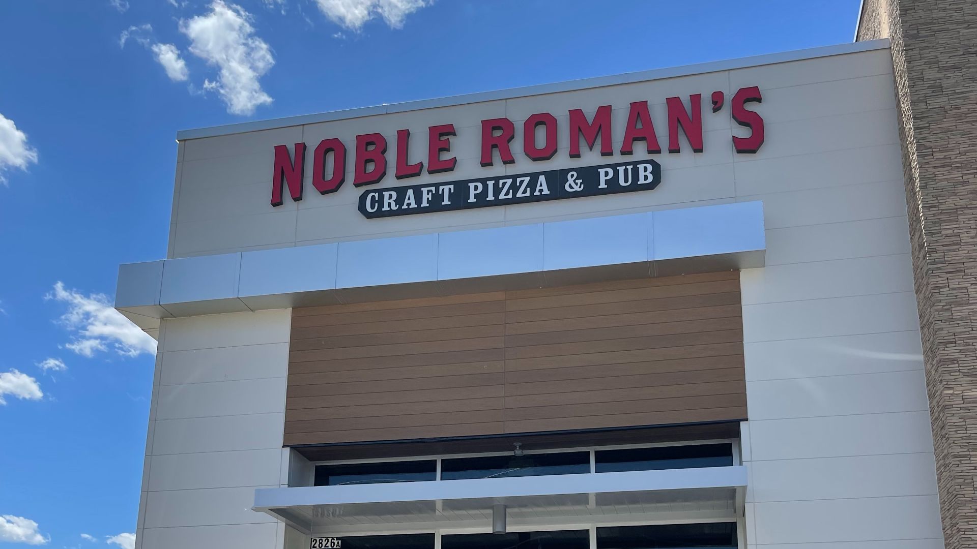 8. Noble Roman's Pizza