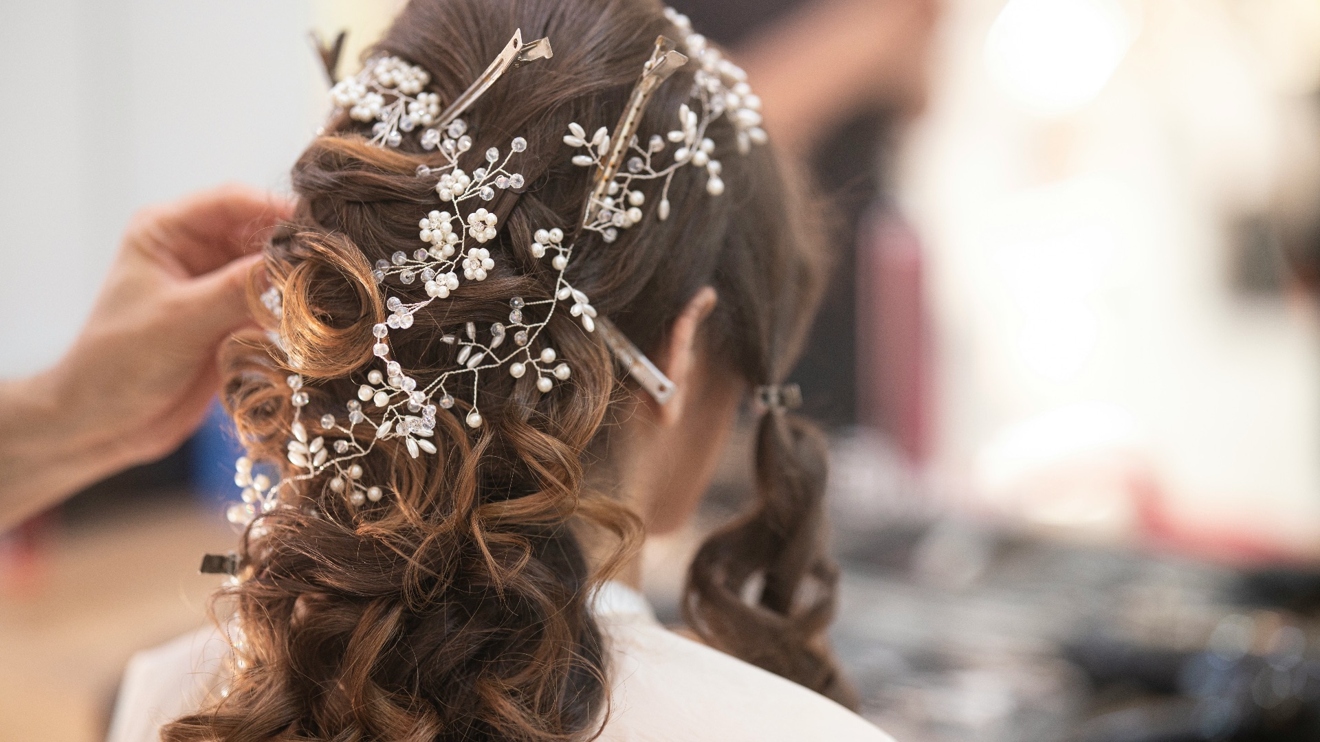 2. Ne pas faire d'essai de coiffure et de maquillage