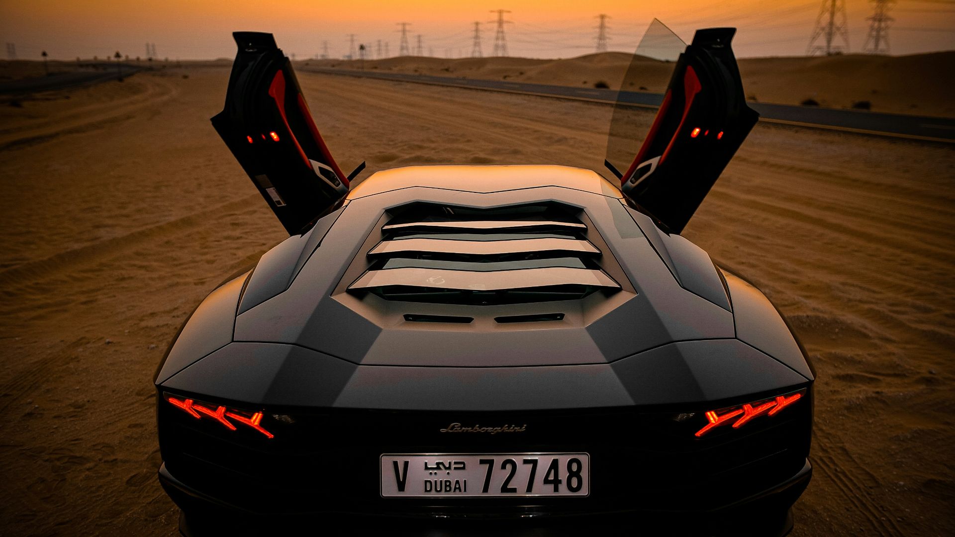 11. Lamborghini Aventador : une sculpture dans le vent
