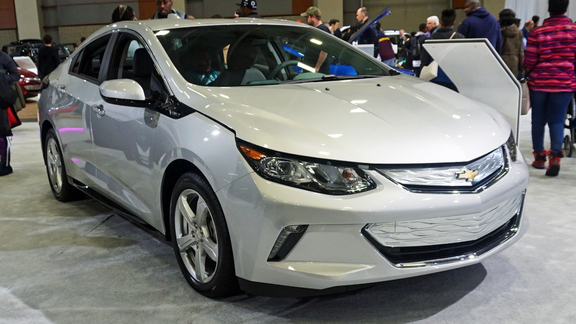 9. Chevrolet Volt