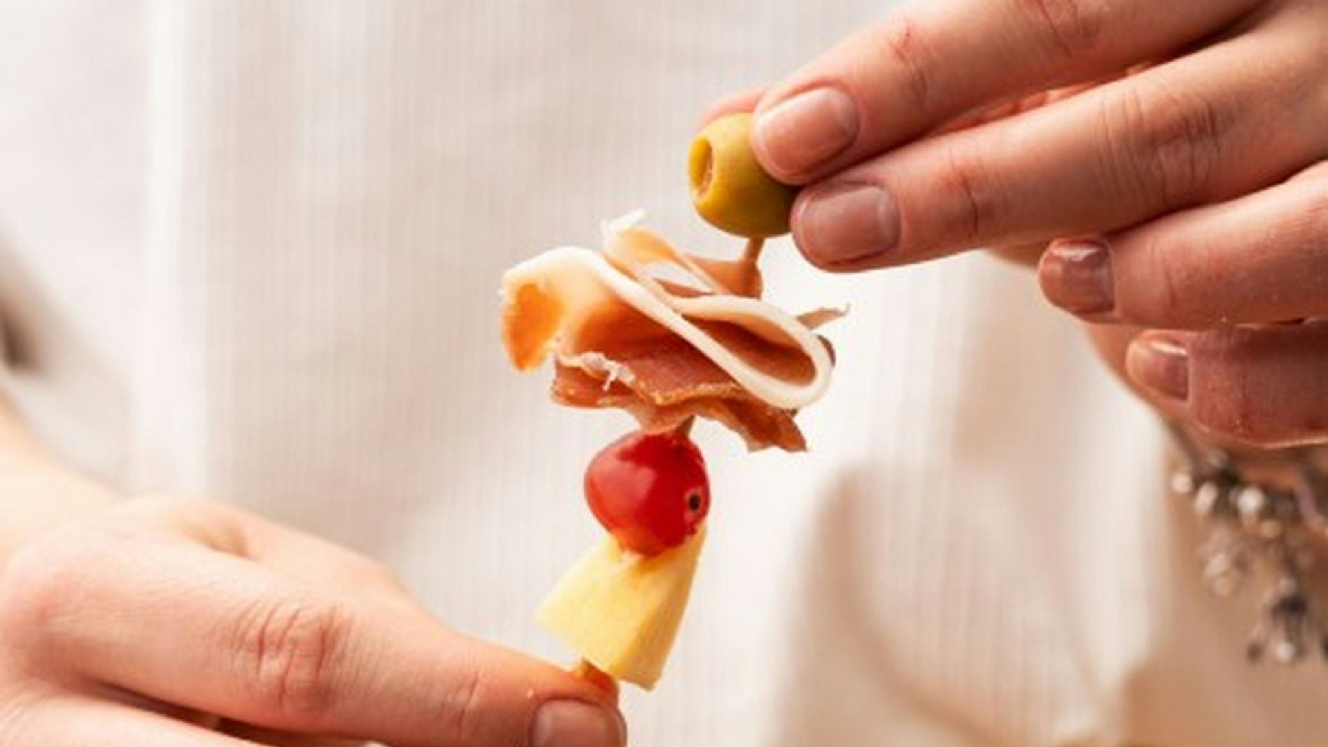 5. Brochettes d'antipasti
