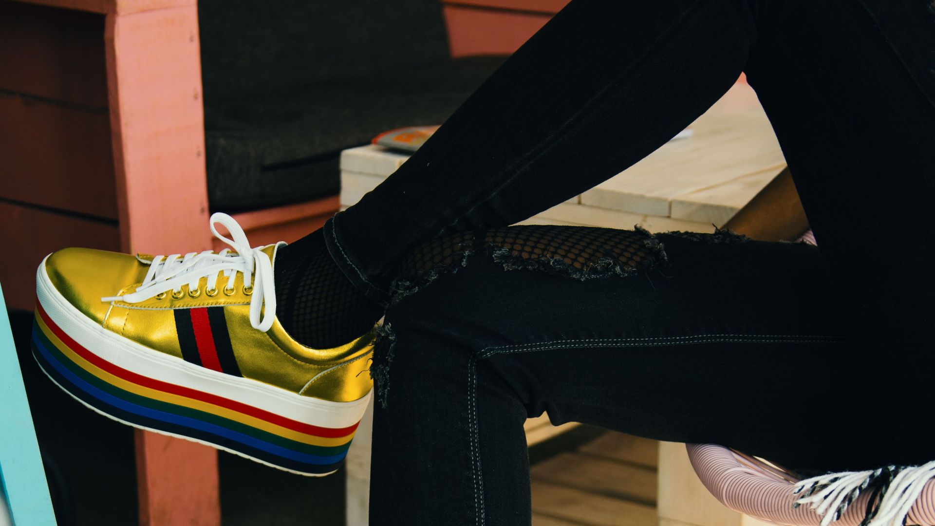 5. Chaussures à semelles compensées