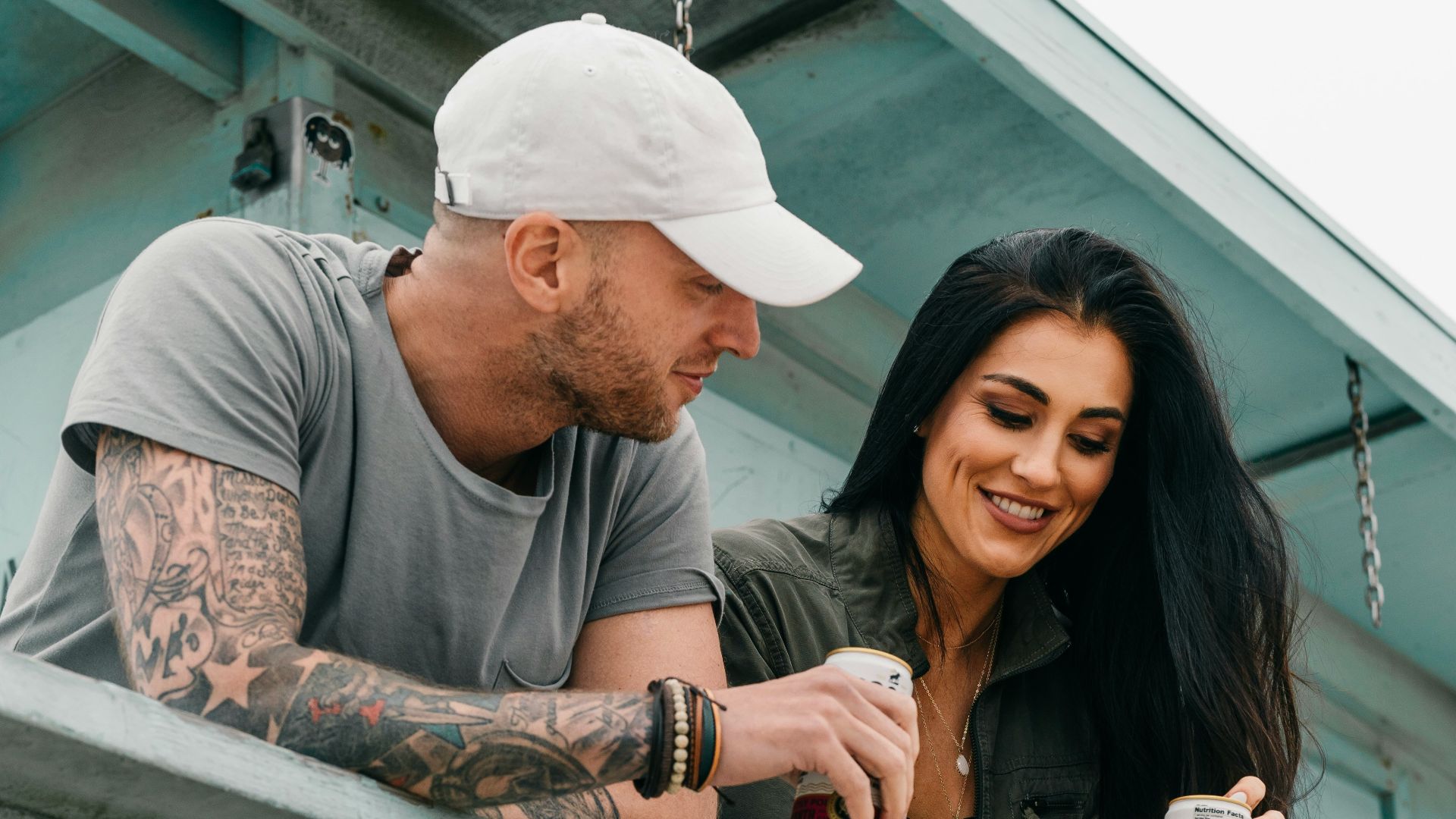 1. Ils flirtent avec tout le monde de la même manière