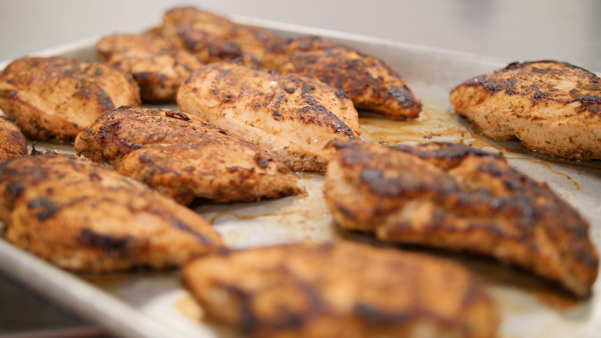 9. Poitrines de poulet grillées à sec