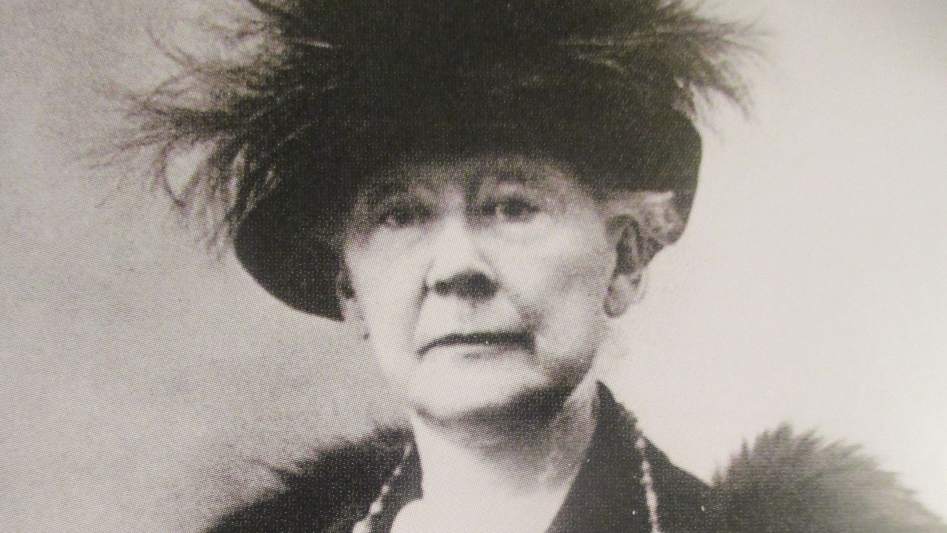 9. Mary Cassatt
