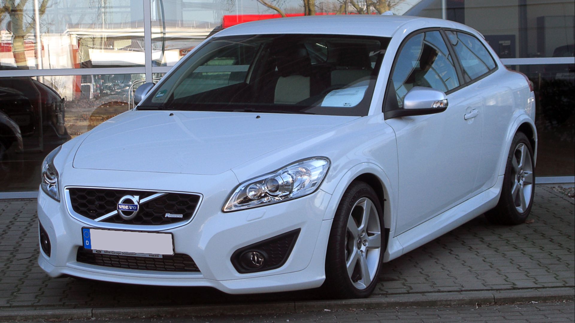 9. C30 (2006)