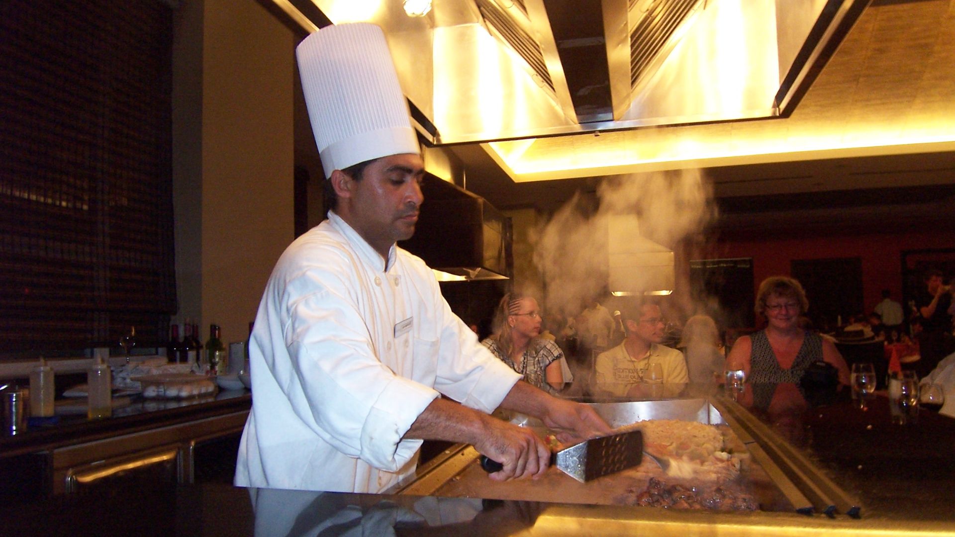 8. Hibachi Grill &amp; Buffet suprême