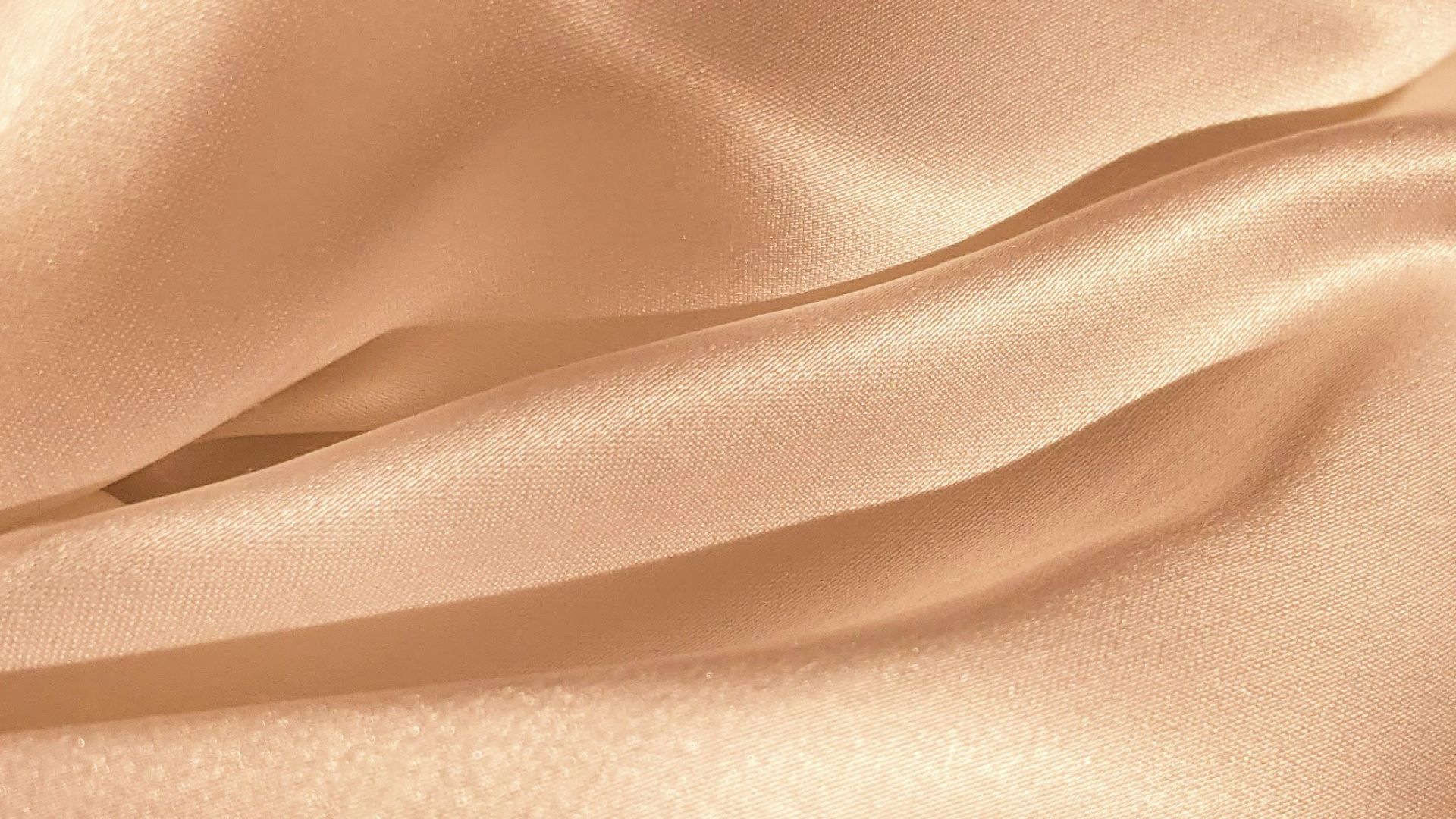 9. Les entrées aux tons beige clair mettent immédiatement les invités à l'aise