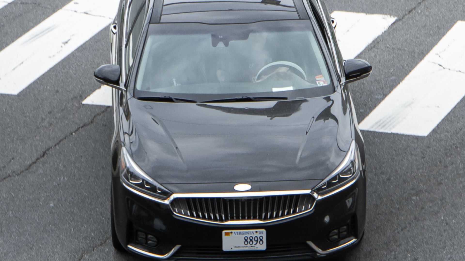 4. Kia Cadenza