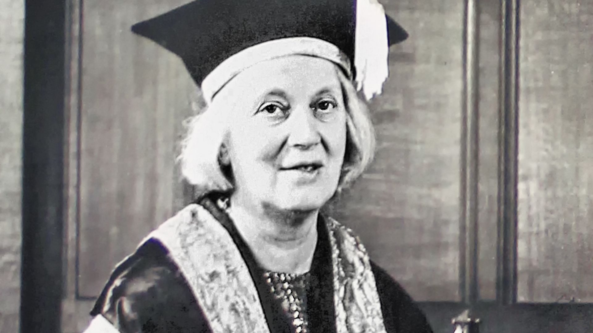 17. Dorothy Hodgkin
