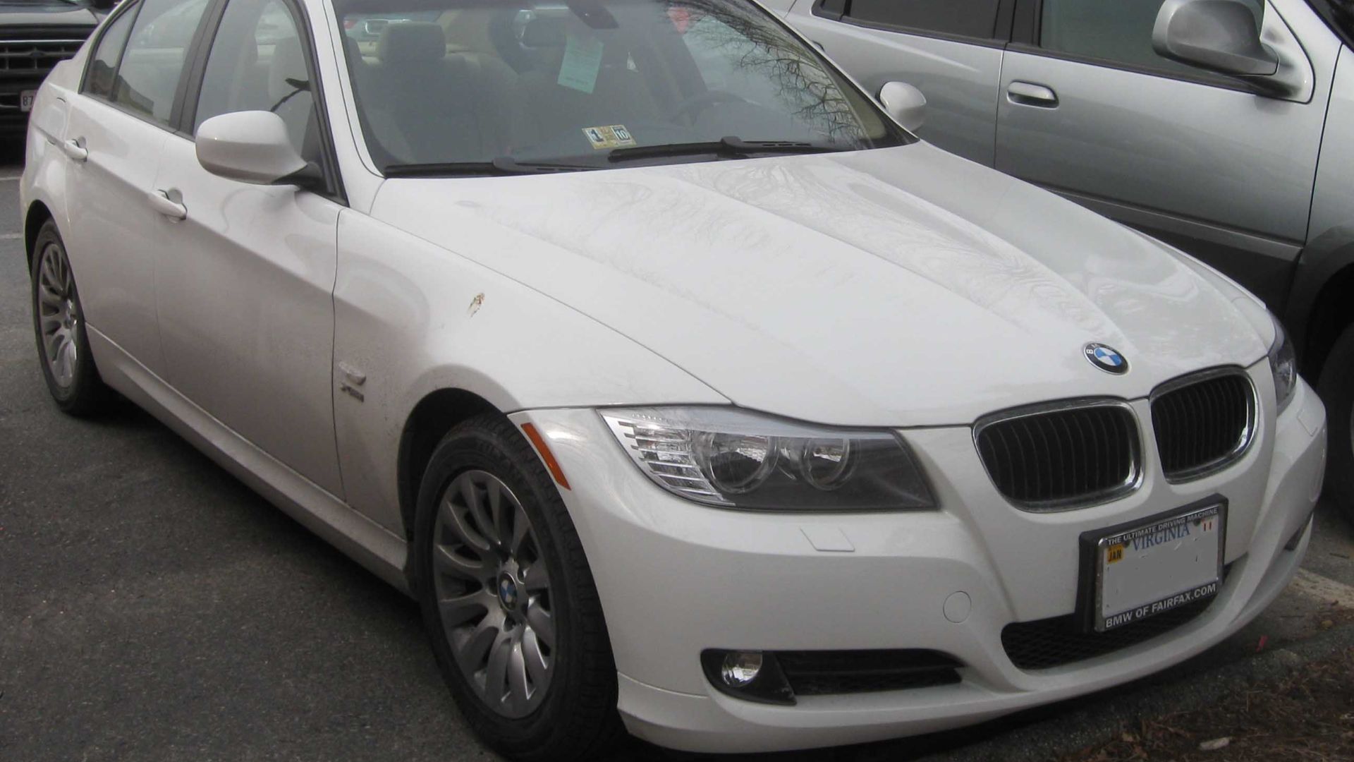 4. BMW E90 328i