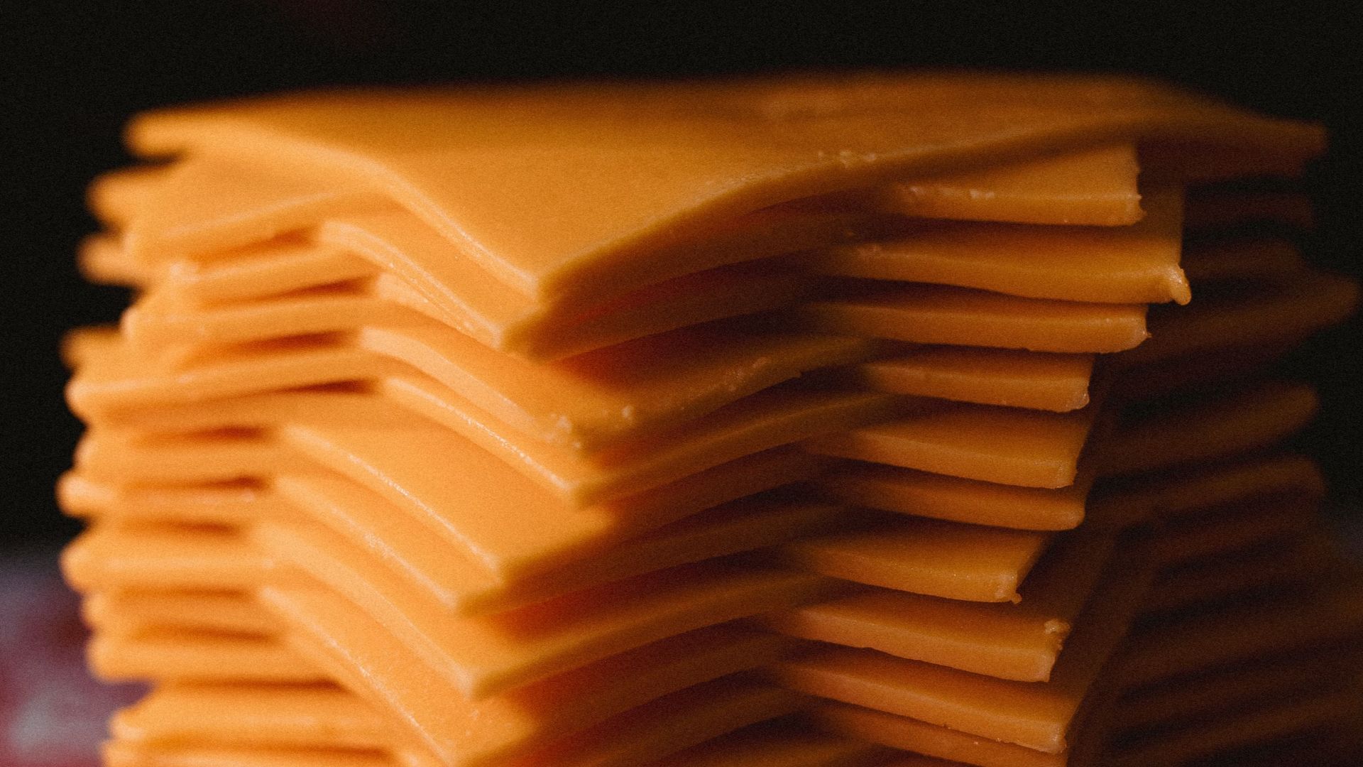 16. Tranches de fromage américain