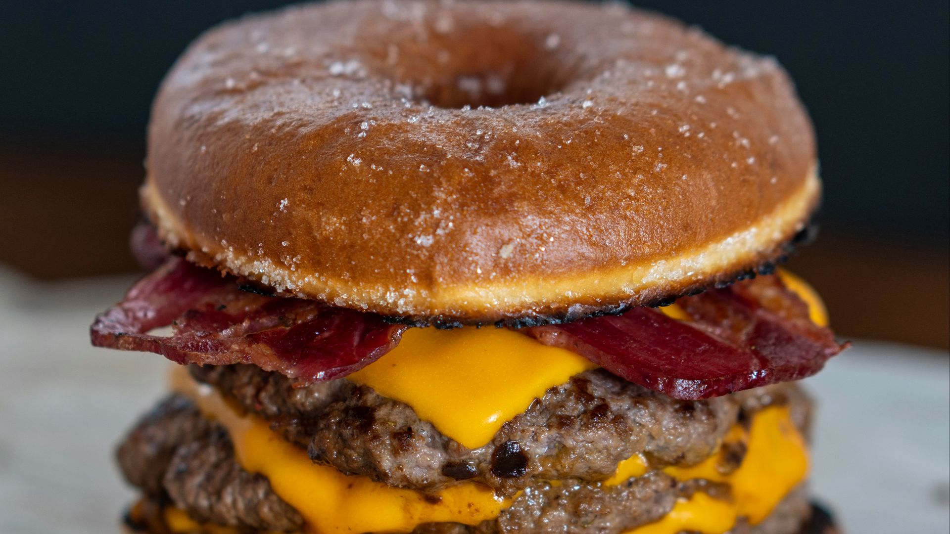 8. Expériences avec des burgers au beignet