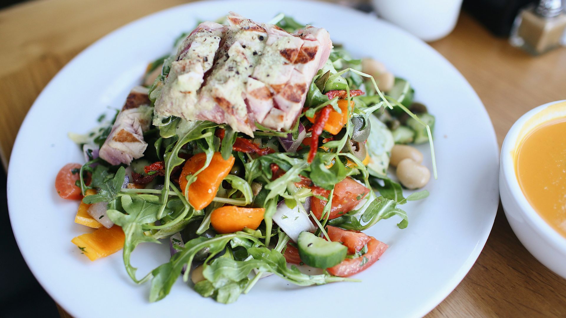 6. Salade de thon aux haricots blancs
