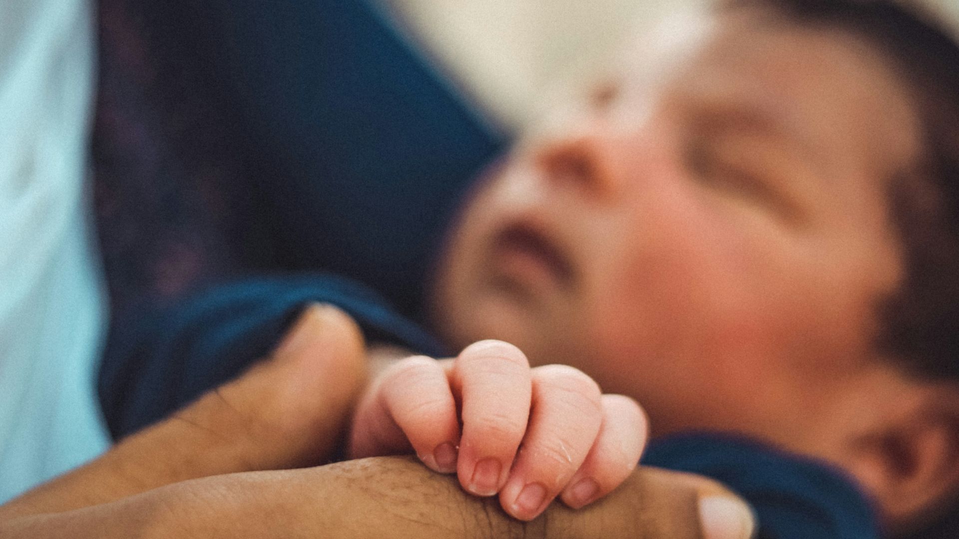 7. Leurs mains et leurs pieds peuvent prendre une teinte bleutée