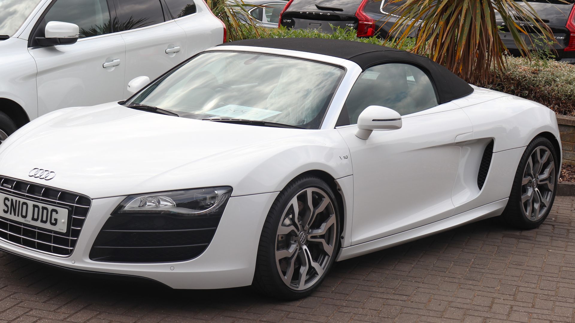 8. Audi R8