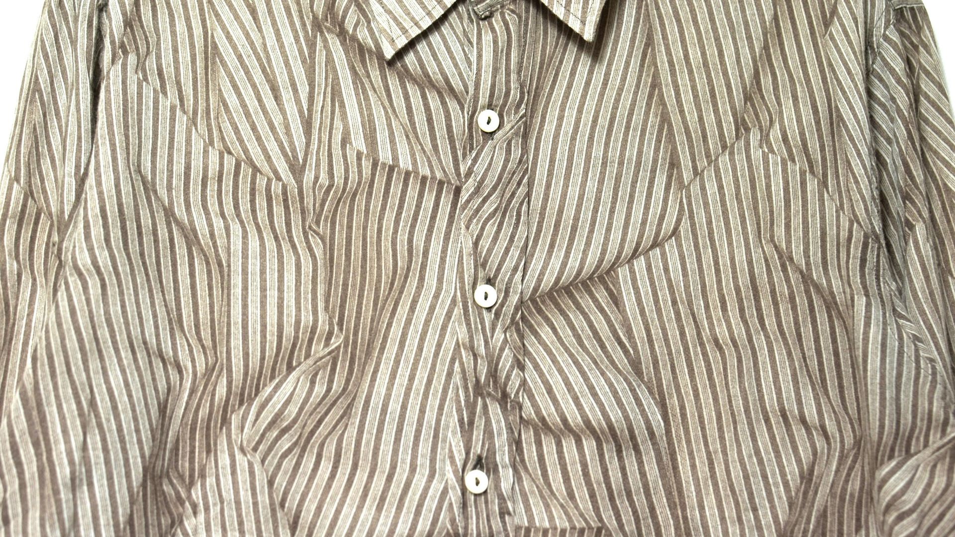 2. Vêtements froissés